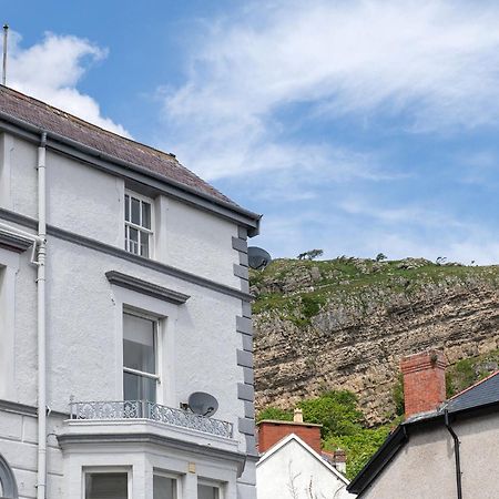 Abbey Road Boutique Holiday Apartment Llandudno Buitenkant foto
