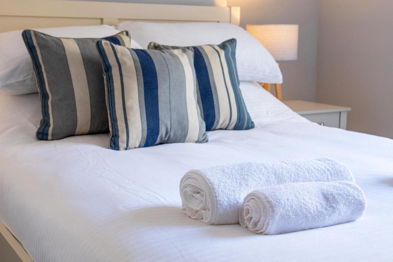 Abbey Road Boutique Holiday Apartment Llandudno Buitenkant foto